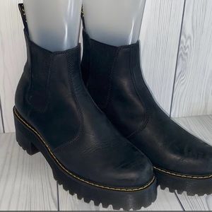 Doc Marten Chelsea boots
